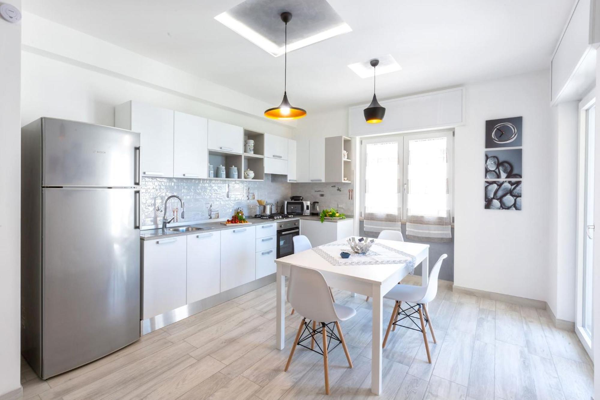 Sorrentovibes - New & Stylish Two Bedroom Apartment With Balconies Екстер'єр фото